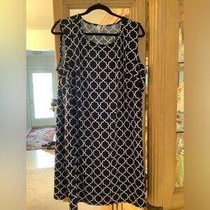 CUTE NAVY AND WHITE PRINT SLEEVELESS 2X DRESS